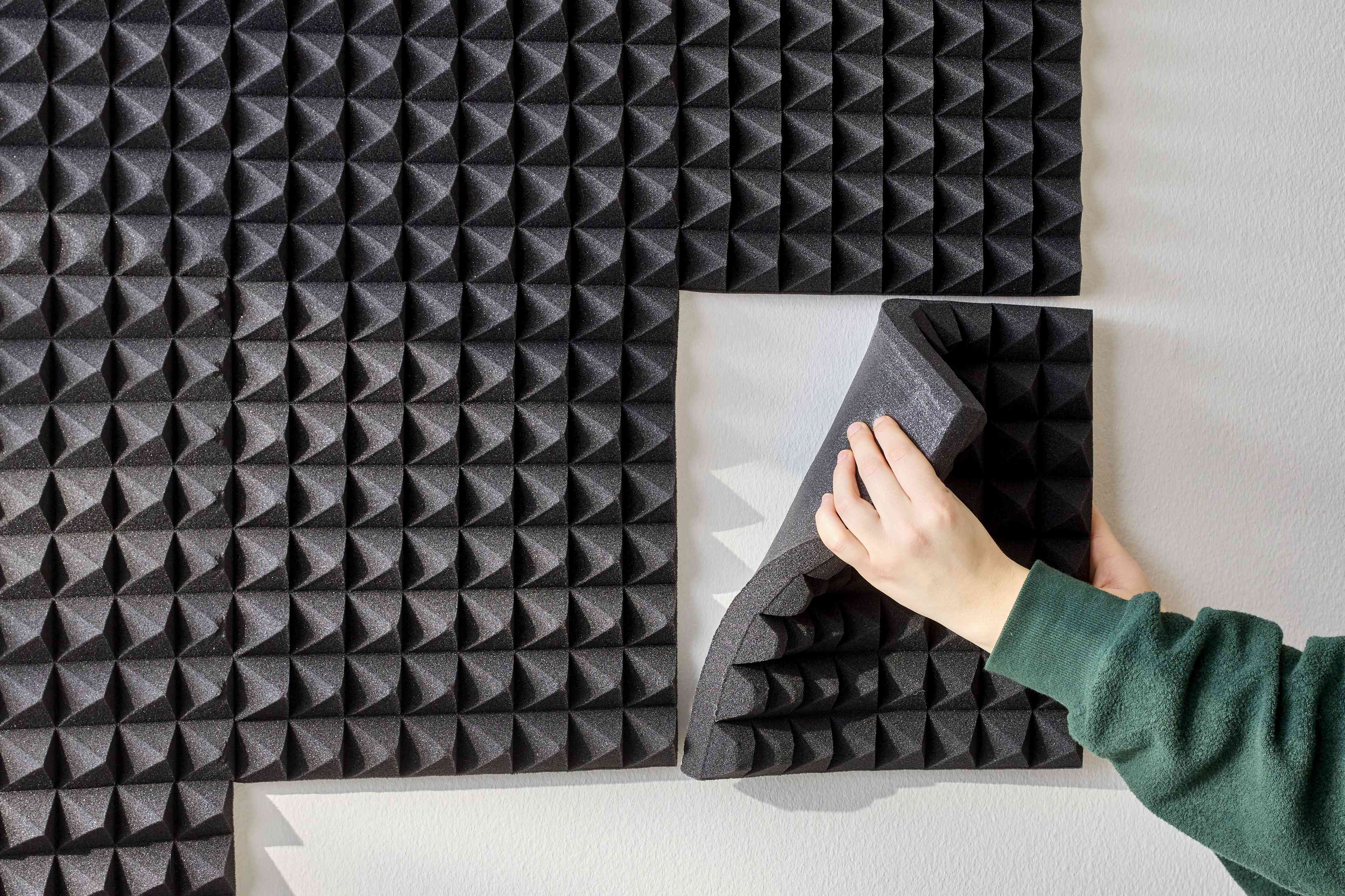 Affordable Soundproofing for Streaming: Materials & Quick Fixes